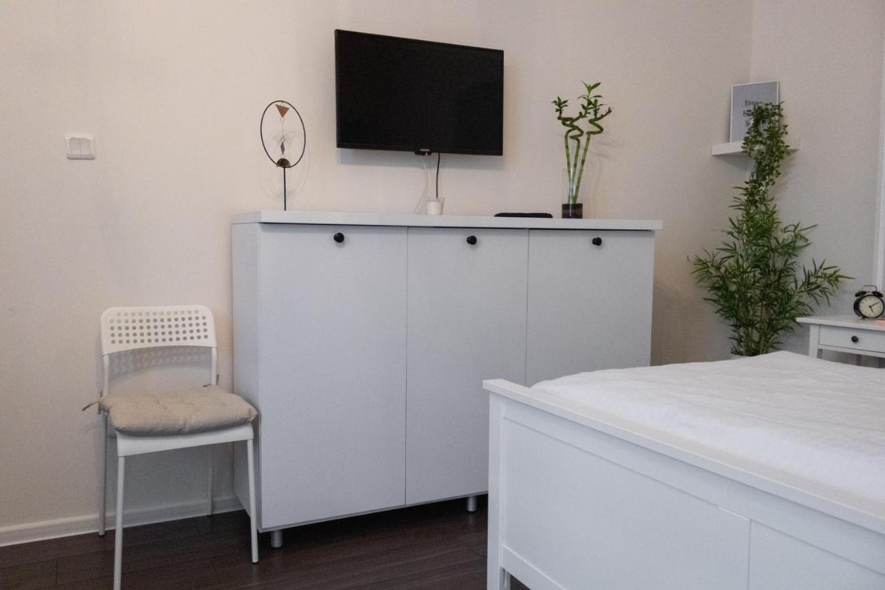 Maison 33 Bukarest Eksteriør billede