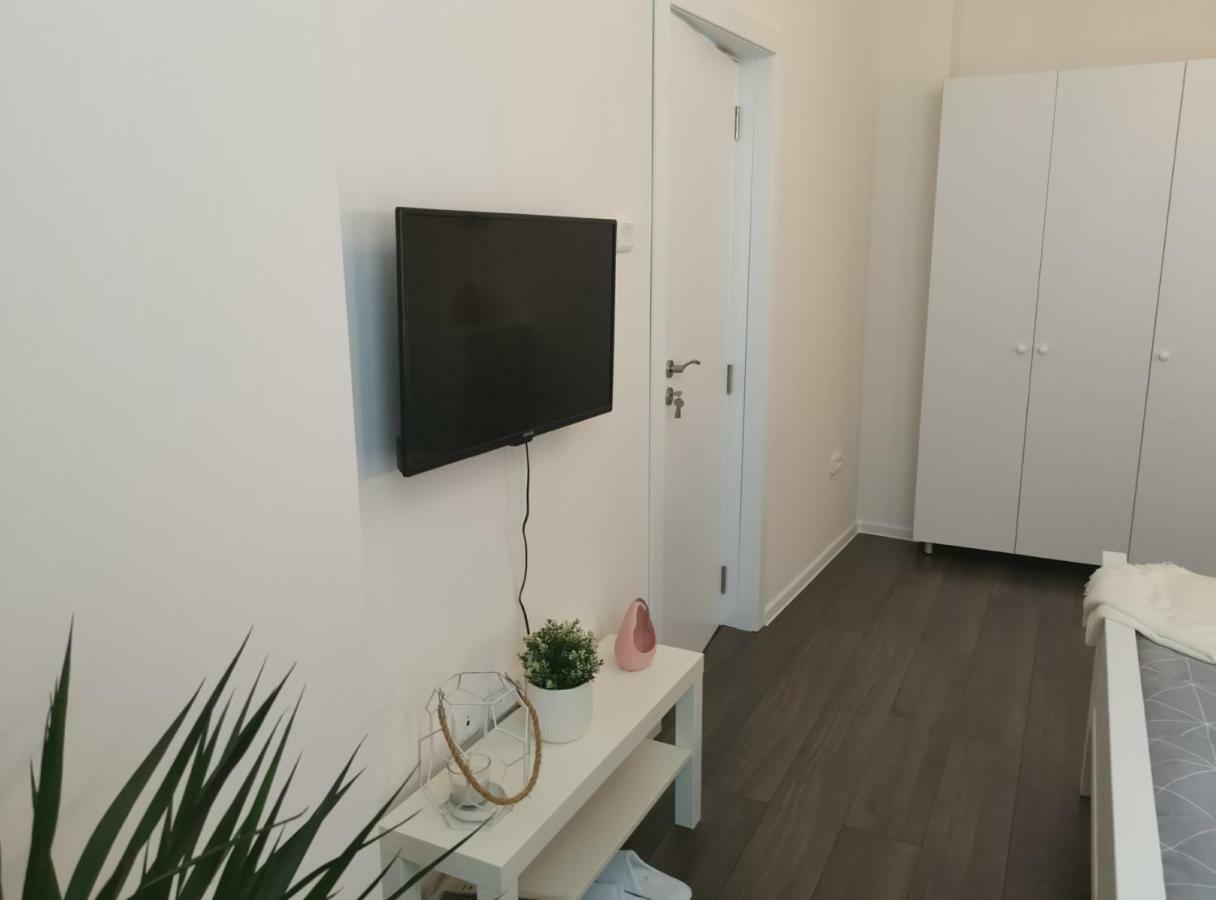 Maison 33 Bukarest Eksteriør billede