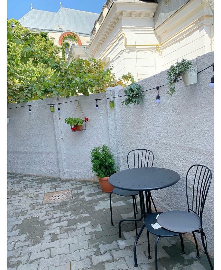 Maison 33 Bukarest Eksteriør billede